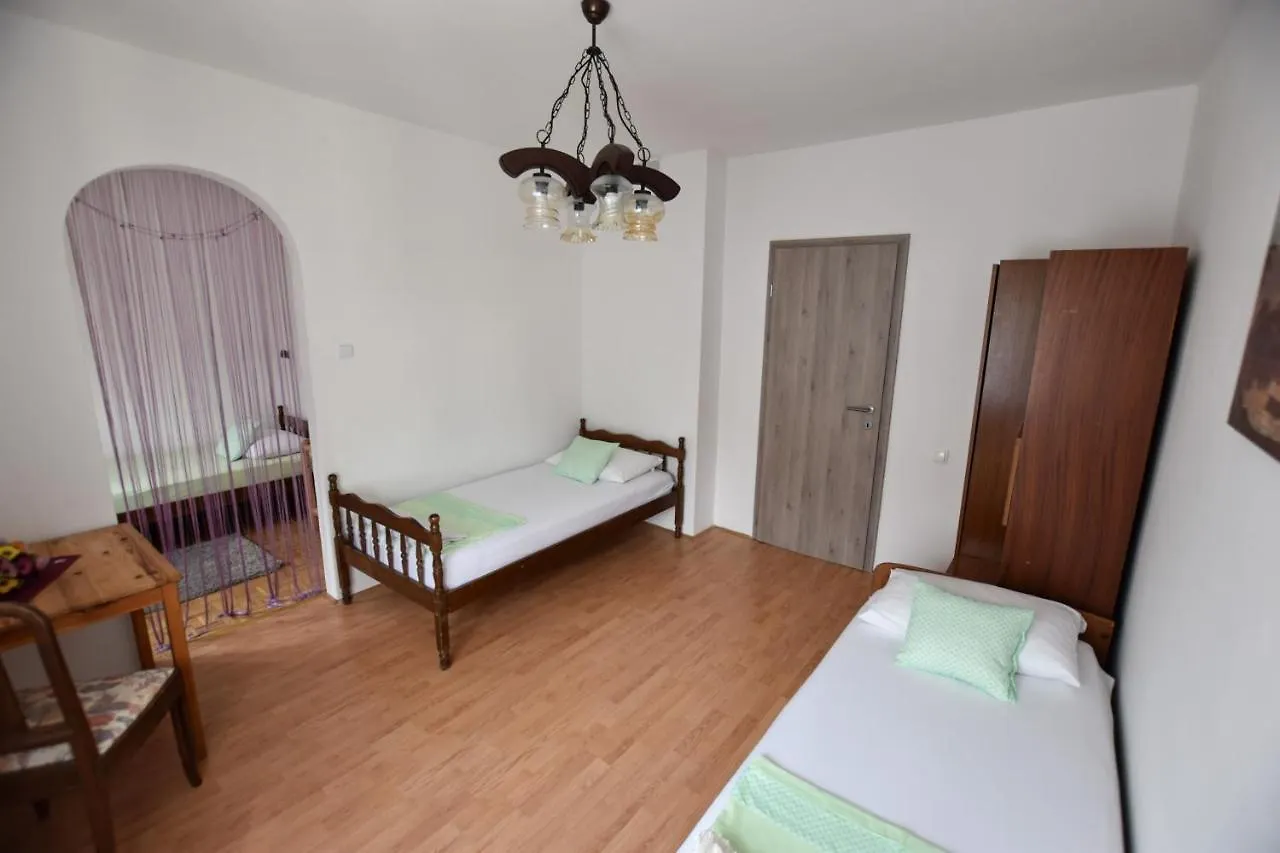 Apartments Frkovic Ledenice