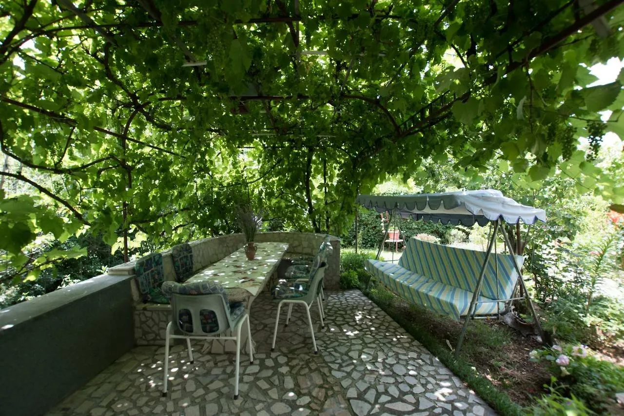 Apartments Frkovic Ledenice