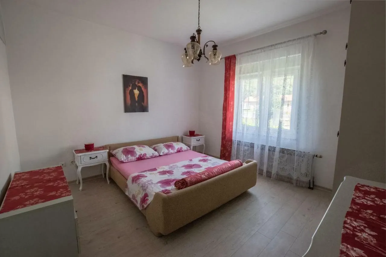 Apartments Frkovic Ledenice 0*,  クロアチア